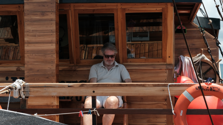 Sail Komodo Tour, Komodo Dragon, Rinca Island, Komodo Island, Komodo National Park, Komodo Tour, Komodo Island Liveboard, kelor island, padar island, pink beach, sebayur island, desan komodo, komodo Sailing Tour, manta poinrt, manta rays