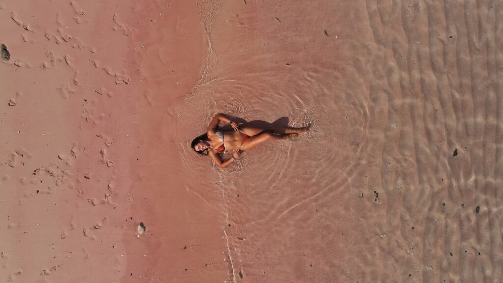 Pink Beach,Pantai Pink,Komodo Trip,Komod o Island,Open Trip Komodo Island,One Day Tour Labuan Bajo,komodo National Park,labuan bajo trip