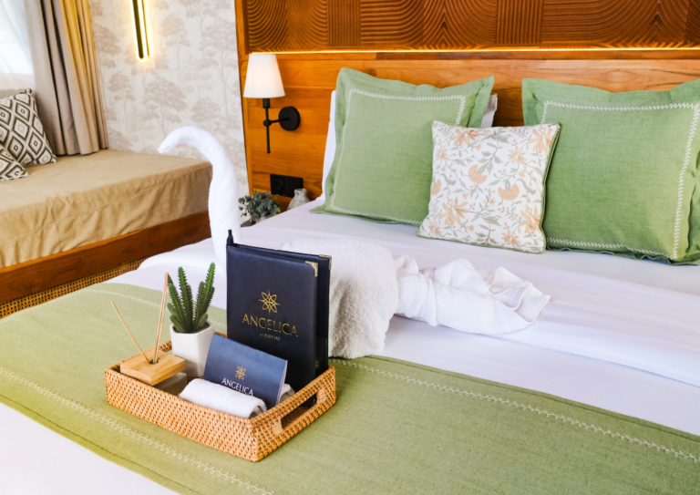 Angelica Liveaboard, open trip labuan bajo, labuan bajo, open trip navila liveaboard, komodo national park, komodo island, komodo dragon, pink beach, padar island, 3 days 2 nights labuan bajo open trip, open trip labuan bajo, open trip komodo island, komodo sailing tour