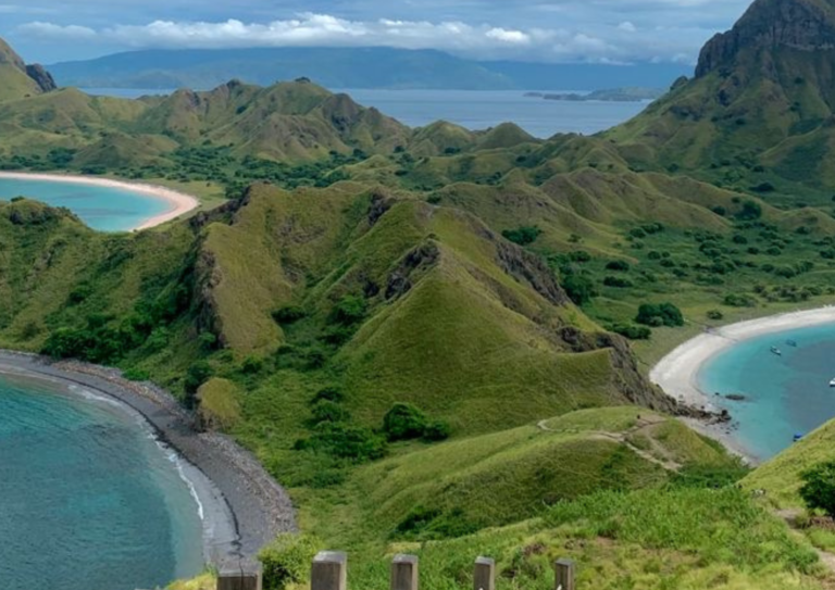 Lombok to Labuan Bajo trip, 4 days 3 nights komodo trip from lombok,Komodo Tour,Sail Komodo Tour,Open Trip Komodo,Labuan Bajo,Sailing Komodo, komodo island, komodo sailing tour